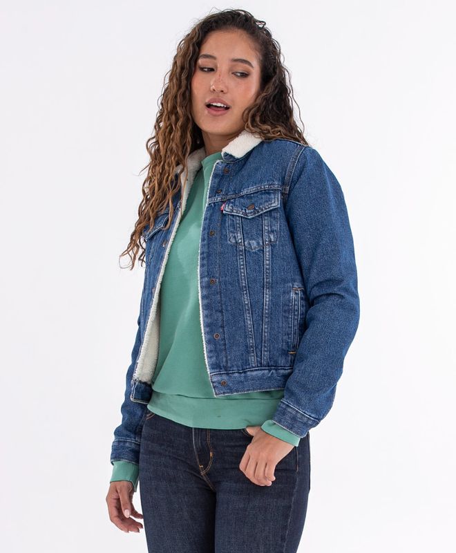 Chaqueta Levi's® Sherpa Trucker para Mujer