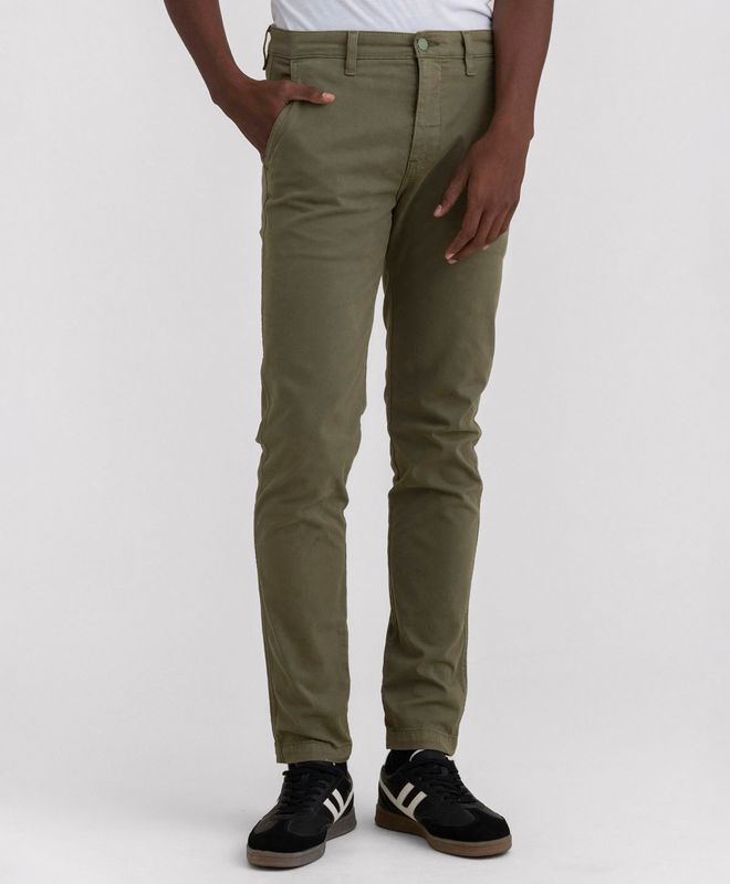 Pantalón Levi's® XX Chino Slim para Hombre